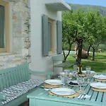 Olive Ano Korakiana